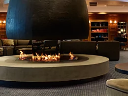 XL700 - The Estreal, Japan