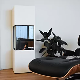 関東では春一番の風が吹き、少しずつ春を感じるこの頃ですが、やっぱりまだまだ肌寒さの残る2月中旬。
イームズがデザインした、ハーマンミラーの...