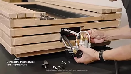 How to Assemble and Operate your Gas Fireplace? 10 Connecting the thermocouple to the controlvalve